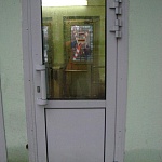 Закончен ремонт алюминиевых дверей в ГУУ