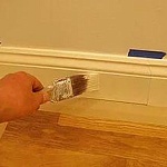 Как выбрать плинтус под покраску