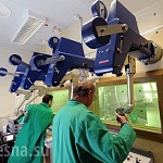 Небьющееся стекло с прочностью стали удалось выплавить японским ученым